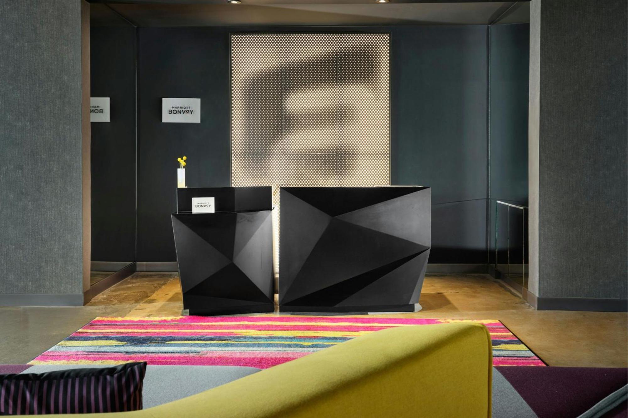 Aloft Waukee Hotel Buitenkant foto